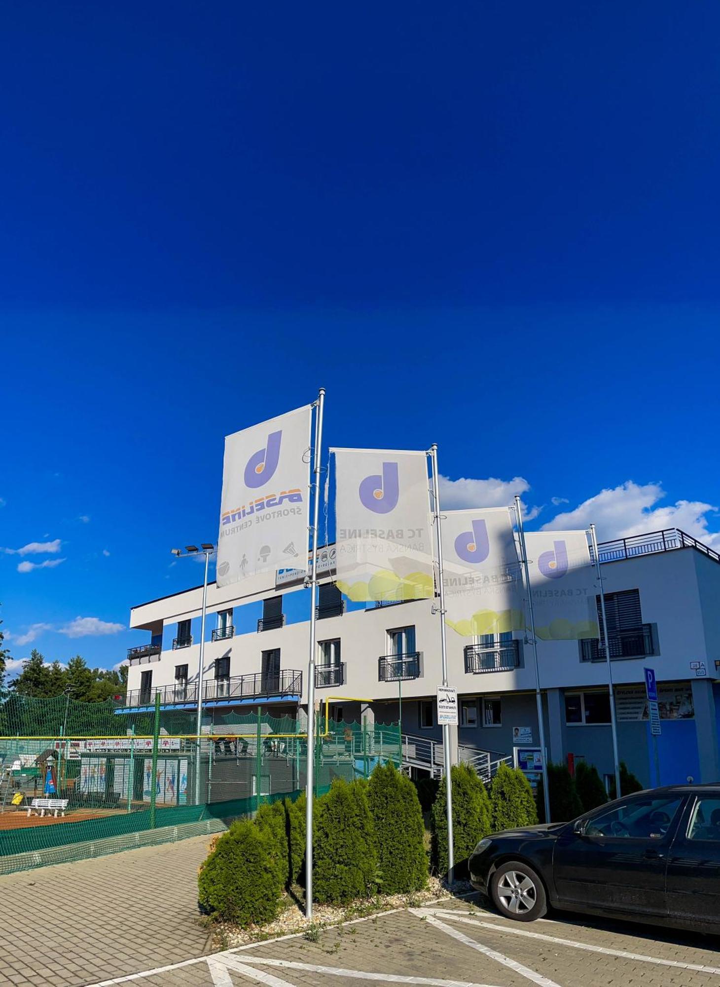 Baseline Sportovy Areal & Penzion Banská Bystrica Buitenkant foto